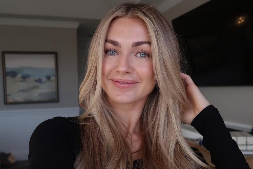 Lindsay Arnold shares holiday hosting hacks.